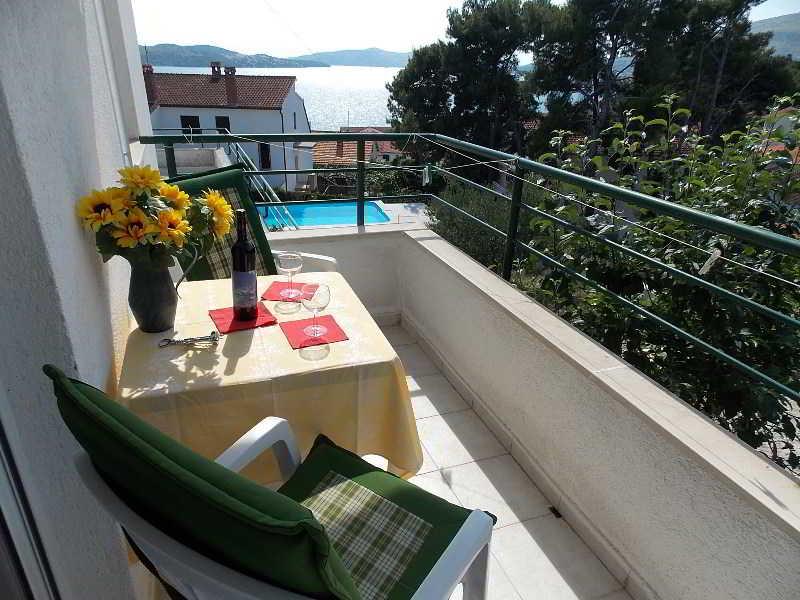 Apartments Villa Goja Trogir Exterior foto